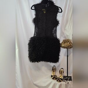 Akira Elegant Black Sleeveless Dress 🎊